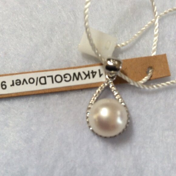 NWT 14K White Gold Round White Pearl 12mm Pendant MSRP $495 - Picture 3 of 5